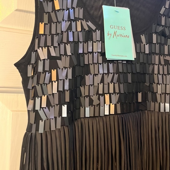 New with tags size M Guess black dress - Picture 4 of 5